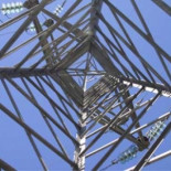 Oligopolio  eléctrico: o cortamos la soga o morimos ahorcados