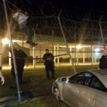 Detenido un hombre que intentó colarse en una prisión para estar con sus amigos