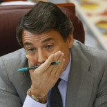 Ignacio González cobró 4.500 euros al mes por dos artículos semanales en La Razón