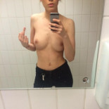 Las islandesas enseñan los pezones en Twitter a favor de la igualdad de género