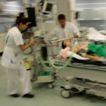 Multa de 300.000 euros por tirar historias clínicas a la basura