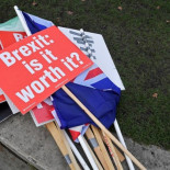 La UE rechaza que Reino Unido tenga poder para dar marcha atrás al Brexit de forma unilateral