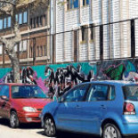 Acusan a dos chicos de intentar matar a una profesora cortando los frenos de su coche