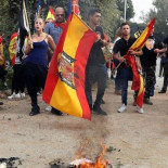 En Comú Podem propone tipificar como delito la exaltación del franquismo