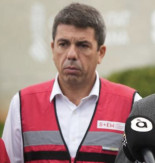 Mazón y su chaleco rojo