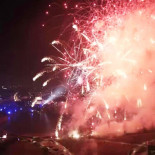 Finlandia celebra su centenario y la entrada de año a ritmo de Darude: Sandstorm