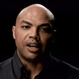 Charles Barkley denuncia la presión social de la comunidad negra para seguir en la delincuencia