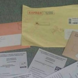 Votantes por correo denuncian que reciben sobres sin la papeleta de Podemos