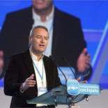 Exhibir símbolos fascistas supone la expulsión del PP, según sus estatutos