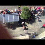 Agreden a una ciudadana por llevar la bandera republicana