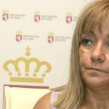 La Presidenta de los 13 cargos, grandes sueldos y polémicas silenciadas