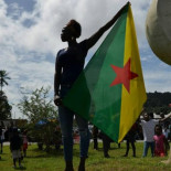 La obra negativa del colonialismo francés en Guyana