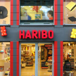 ¿Está Haribo usando mano de obra semiesclava para la producción de sus ositos de goma? Según este documental sí