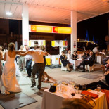 Mi gran boda griega en una gasolinera [ENG]