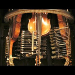 La octava maravilla,  Phonoliszt Violina - Instrumento de 100 años de antiguedad que toca el violín