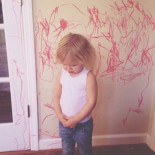 Un niño feliz es ruidoso, inquieto, alegre y revoltoso