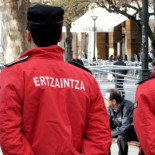 Condena a una guardia civil borracha que menospreció a la Ertzaintza
