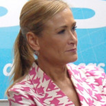 Cifuentes prohíbe instalar mesas en la Puerta del Sol a favor de la República