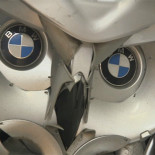 Vea la metamorfosis de una tapa de rueda en un búho