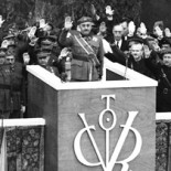 75 años del fin de la República