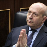 Wert, responsable de la ley antipirateo, se apropia de contenidos hechos por profesores