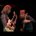 Hotel California rompió con los estandartes en las radios