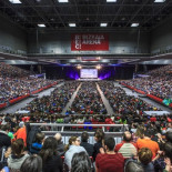 La improvisada rima de los 'bertsolaris', los poetas vascos que llenan estadios