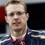 Toro Rosso echa a Bourdais