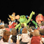 Un DVD infantil arrasa en las tiendas y llena plazas de toros