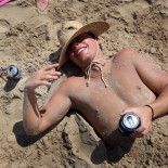 La estafa de creer que el turismo genera prosperidad