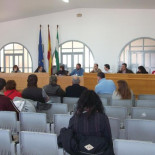 Zoido prohíbe grabar los plenos de Sevilla por el "uso perverso" de internet