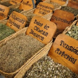 Herbolarios: el coqueteo diario con la ilegalidad